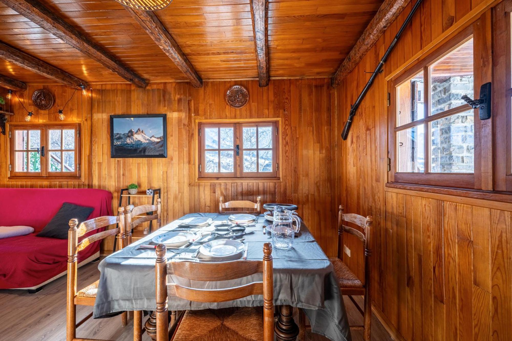Chalet Les Aiguilles 艾尔比蒙通 外观 照片