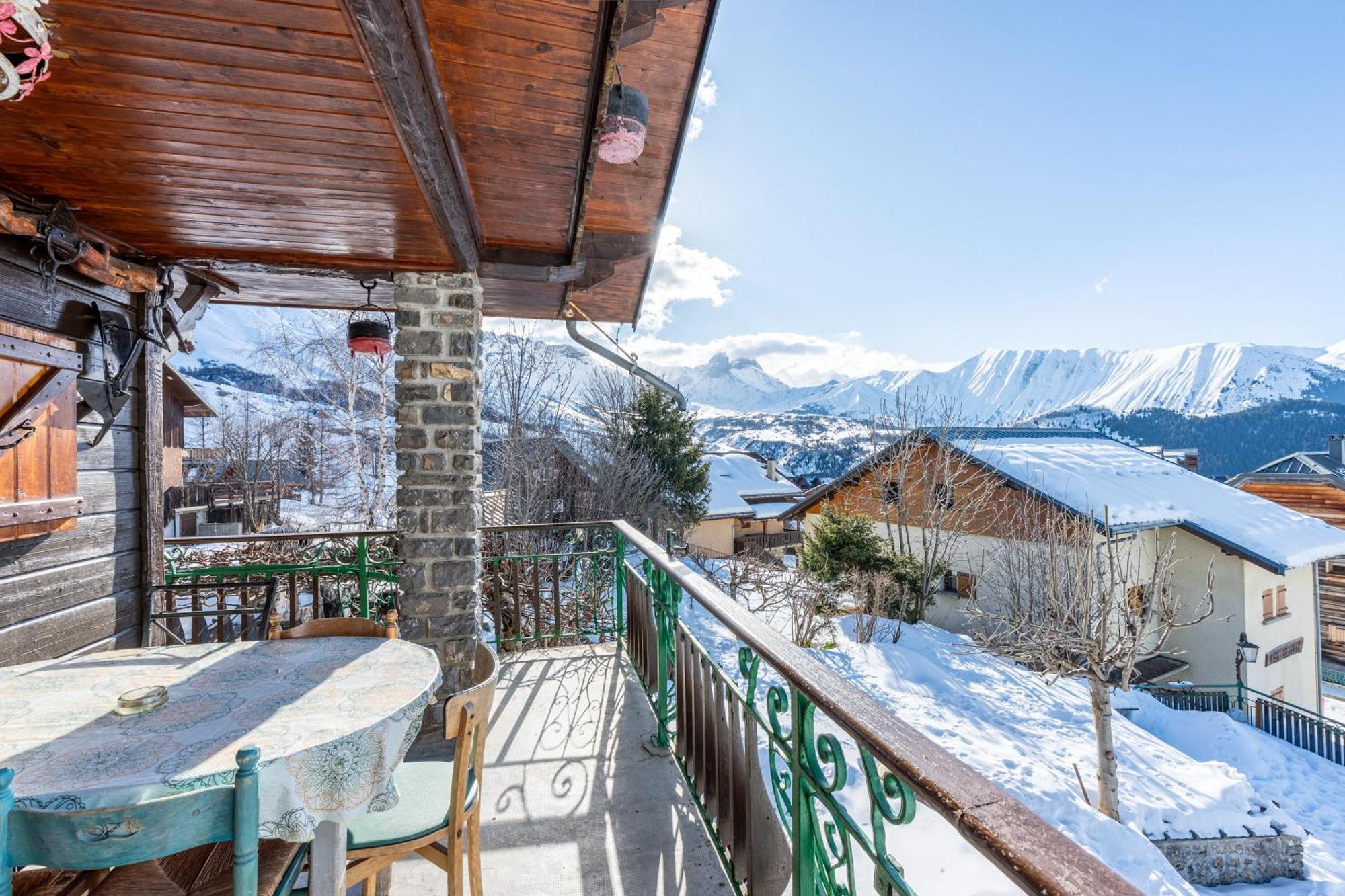 Chalet Les Aiguilles 艾尔比蒙通 外观 照片